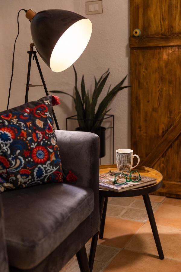 Apartment Two Steps, Location In Old Town